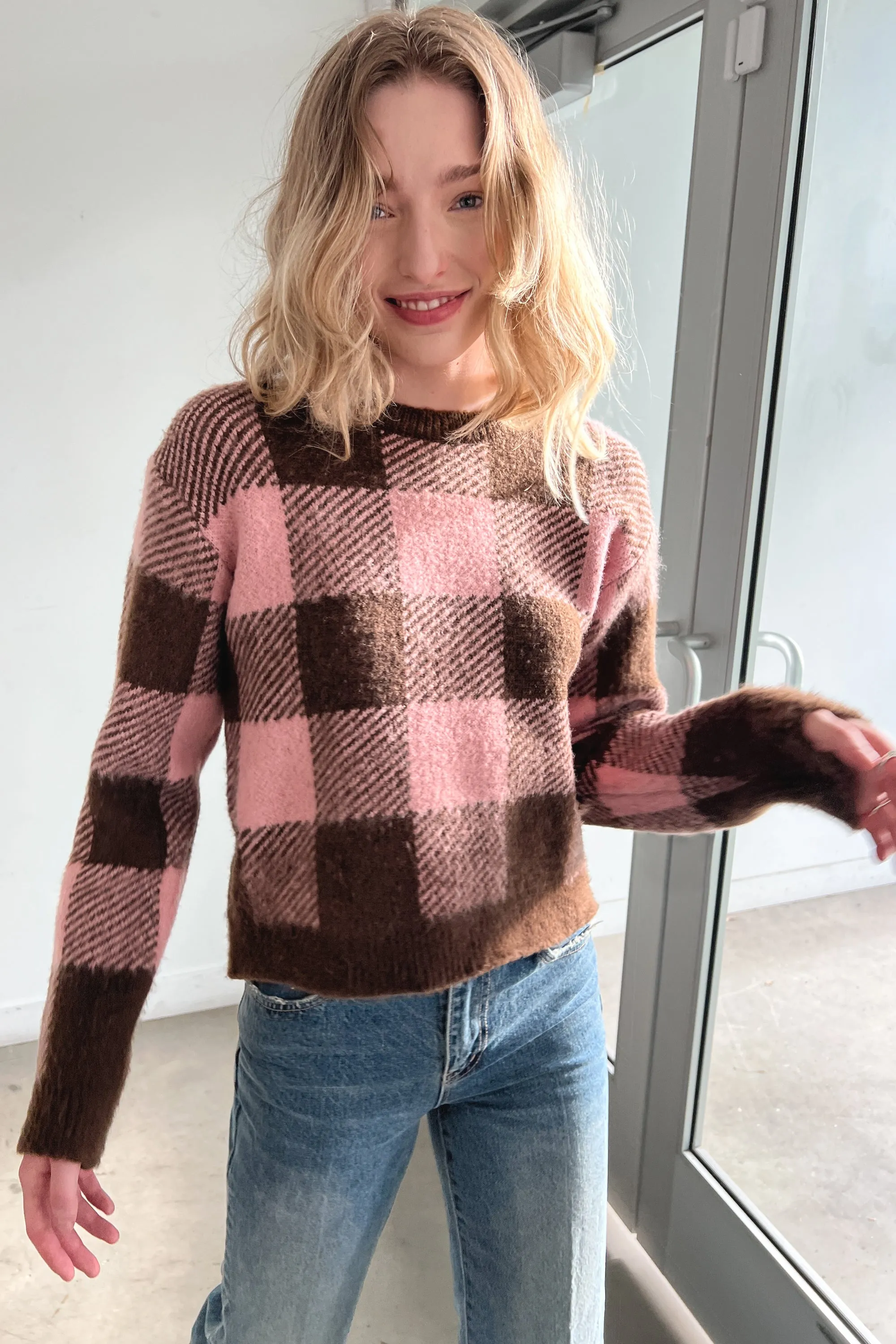 CROPPED CHECK PRINT SWEATER