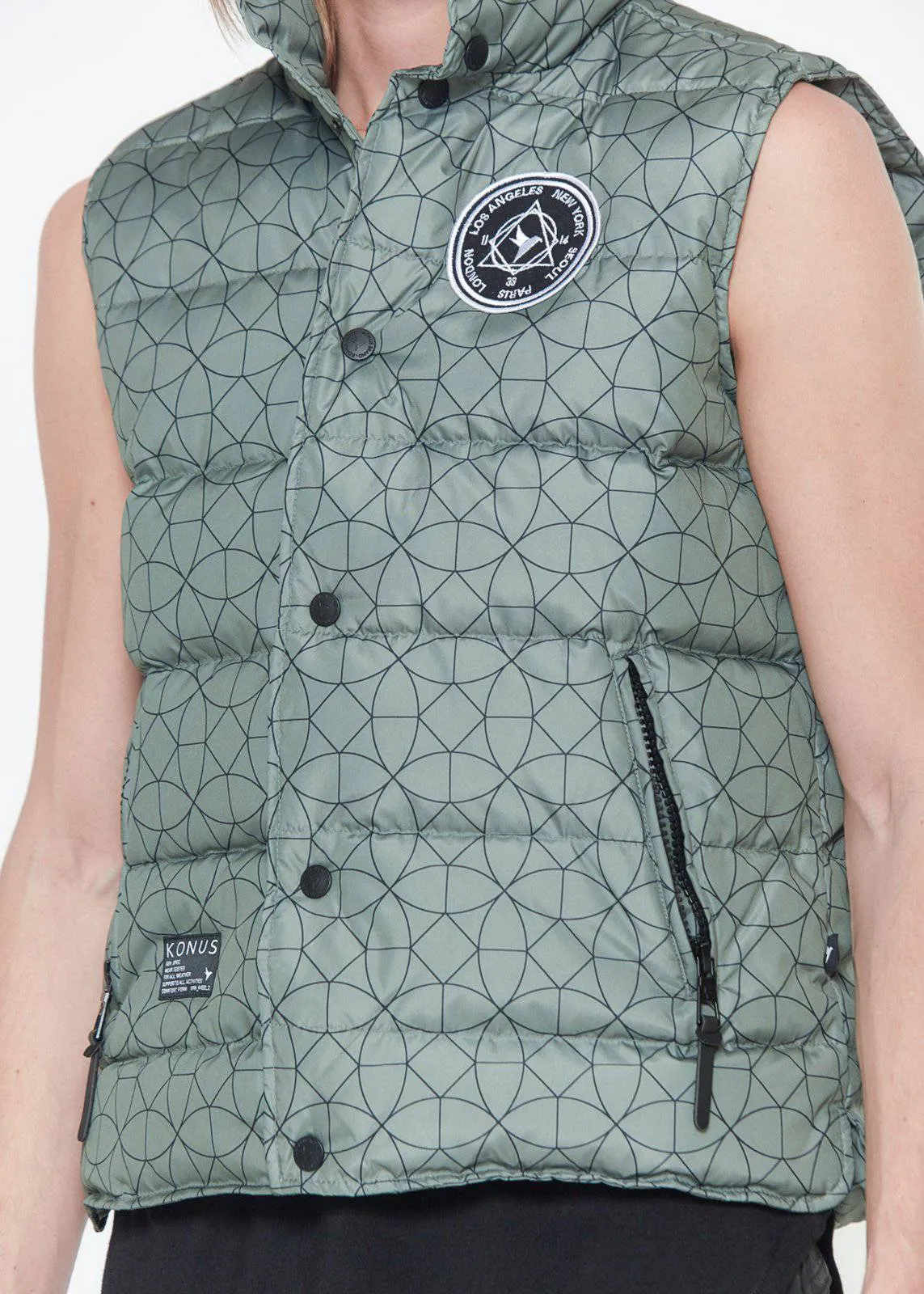 Konus Men's Printed Puffer Vest in Olive