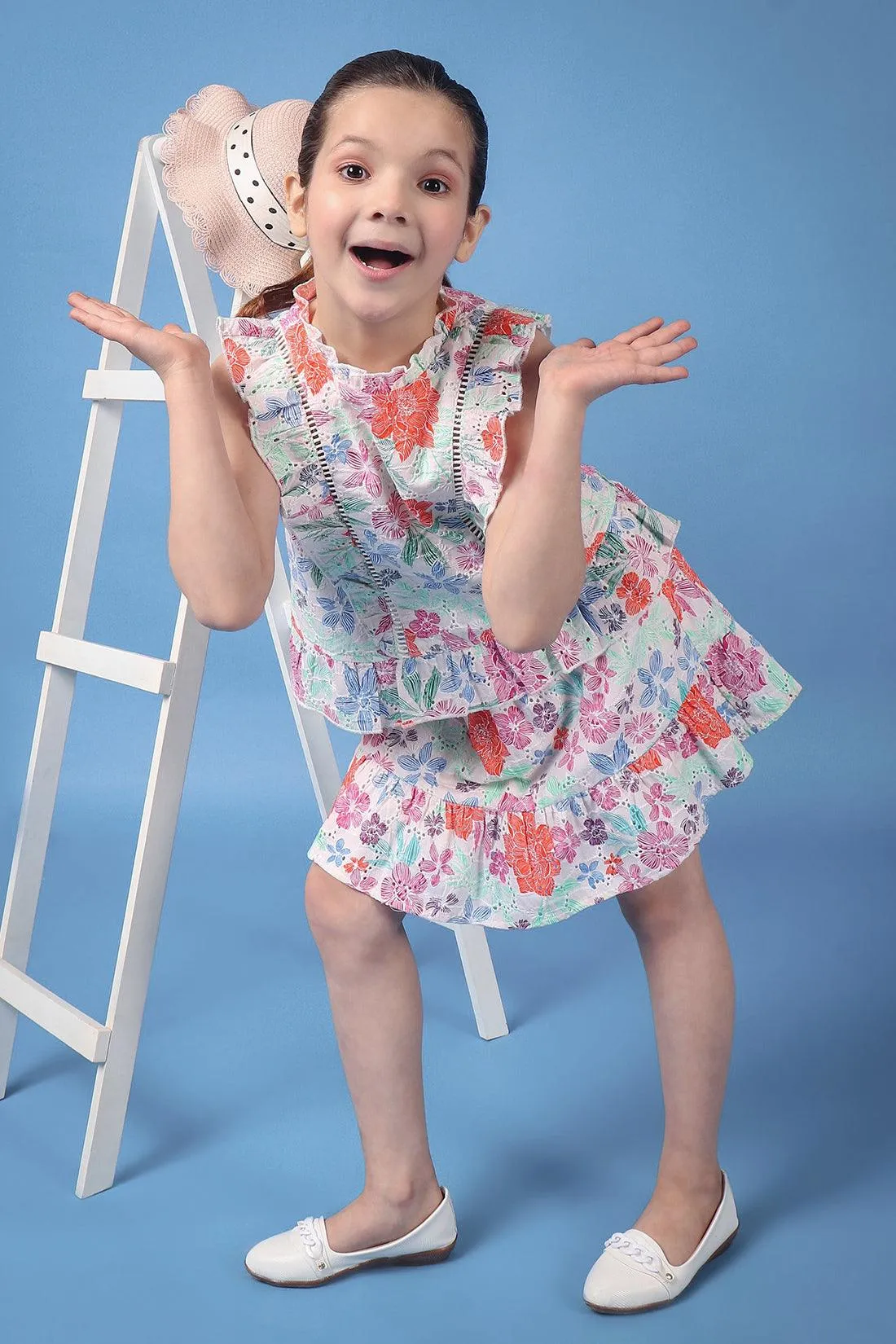 One Friday Kids Girls Beige Printed Lace Detailed Top With Frills and Neck Band