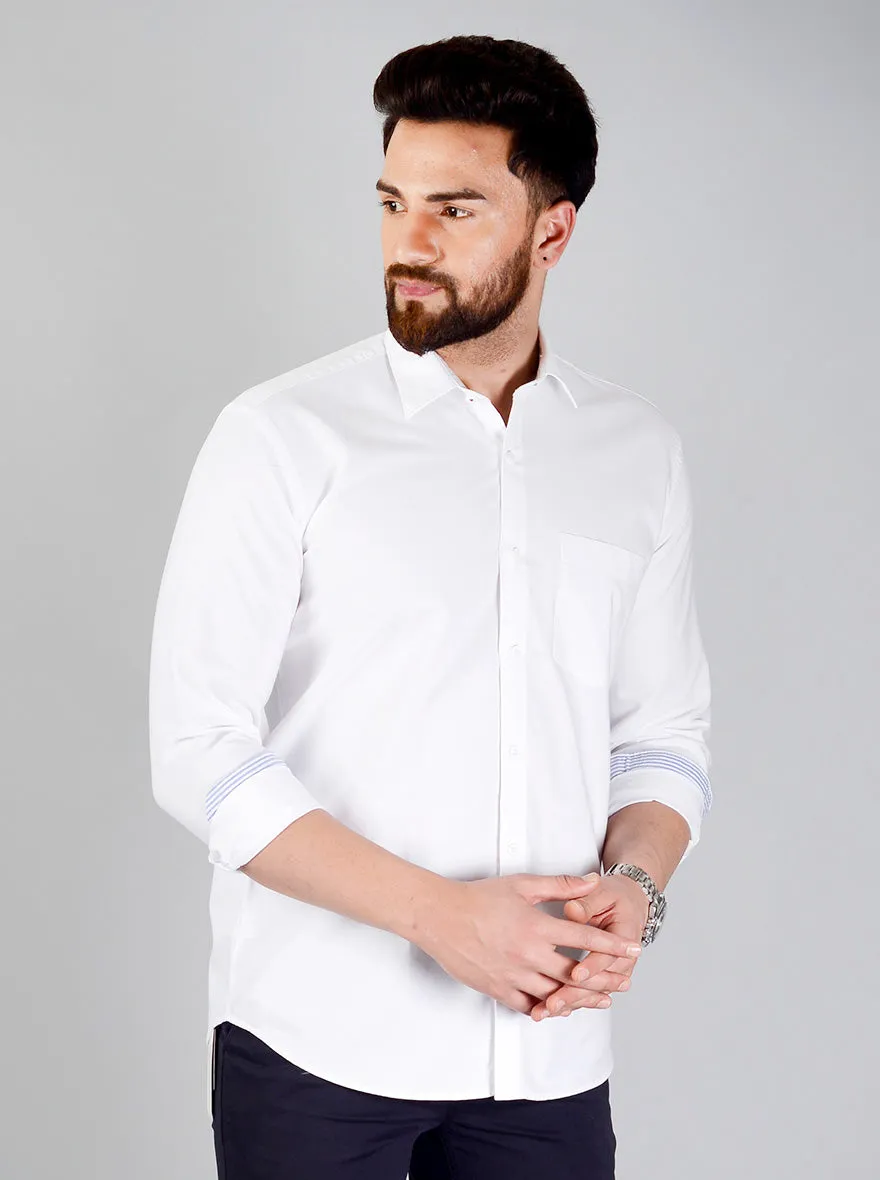 Snow White Solid Slim Fit Casual Shirt | JadeBlue