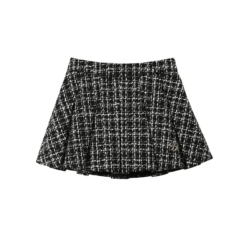 Tweed Flare Mini Skirt: Black and White Plaid A-Line with Textured Boucle Fabric