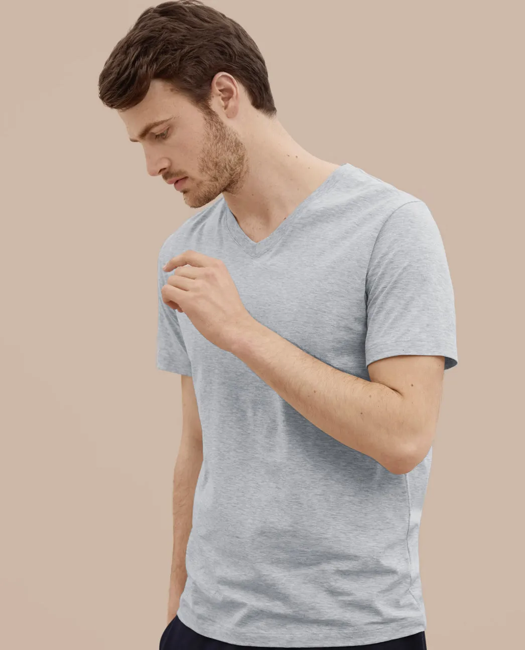 V NECK T SHIRT